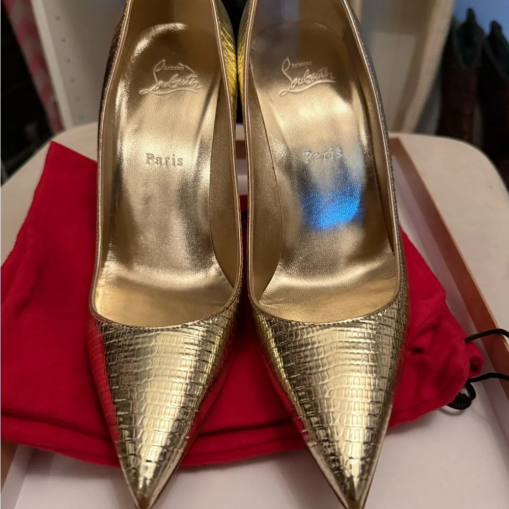 Christian Louboutin Metallic Gold Heels - Picture 1 of 4